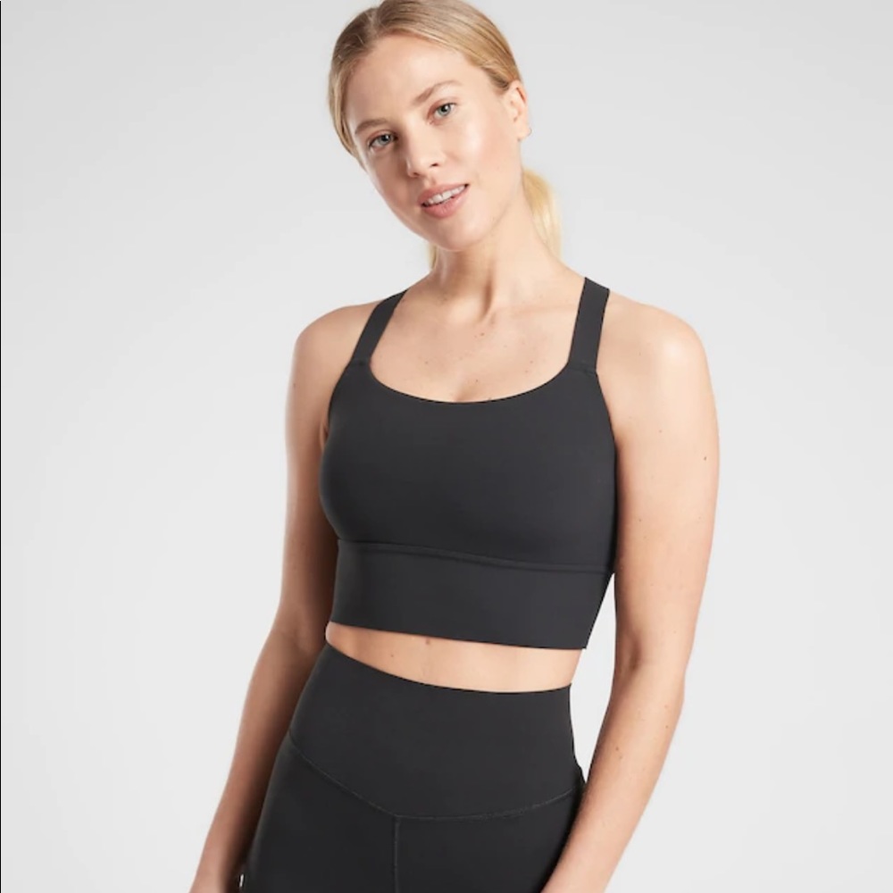 Like new Athleta longline warrior bra size M